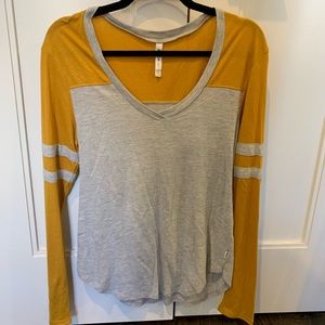RVCA Baseball Tee